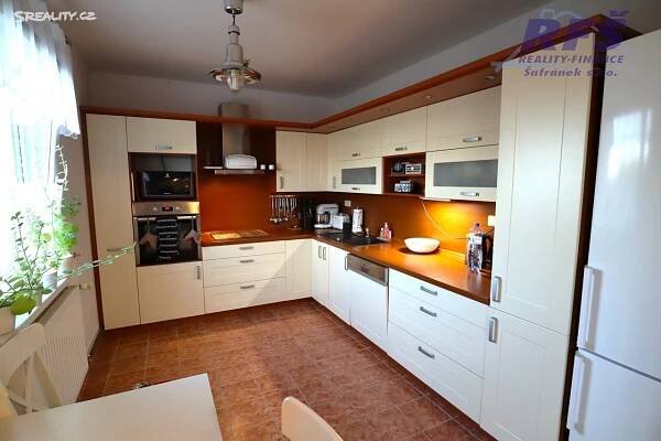 Prodej bytu 3+1 69 m², Průběžná, Nupaky