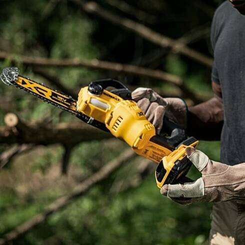 DeWALT DCMPS520N aku řetězová prořezávací pila 20cm 18V XR bez aku