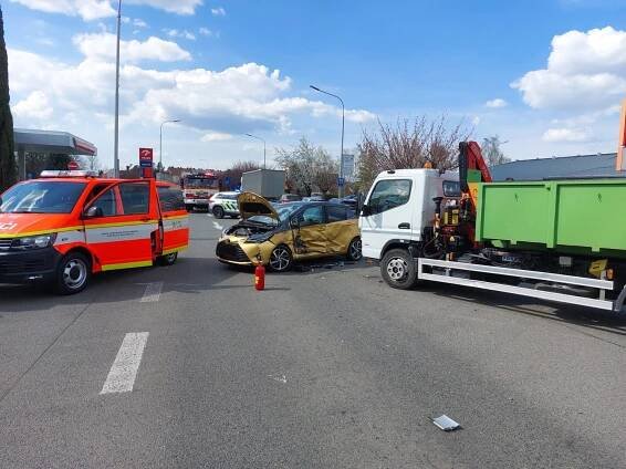 Dopravní nehoda se zraněním osob – Hasiči Kostelec nad Orlicí