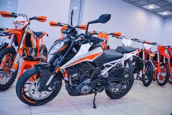 KTM 390 Duke Akrapovič Nový