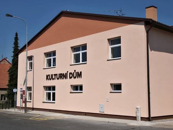 Kulturní dům v Dobroměřicích je po opravě a voní novotou