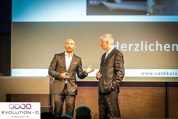 Herzlich Willkommen Dirk Müller