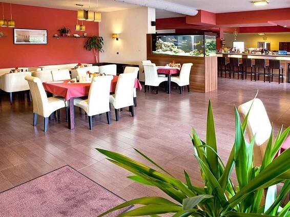 RESTAURACE A BOWLING MAJAK, Svitavy - Restaurant Reviews & Photos - Tripadvisor