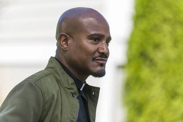 Živí mrtví - Řekni ano - Z filmu - Seth Gilliam