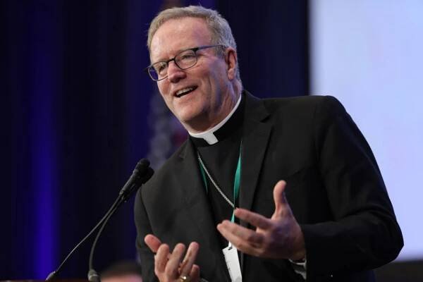 Bishop Barron and His Close Relationship with Fr. James Martin – Clean The Church