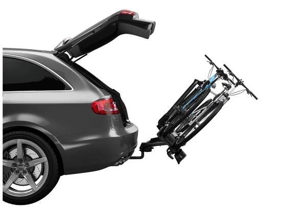 Thule VeloCompact 2 7-pin 925001 on car side tilt