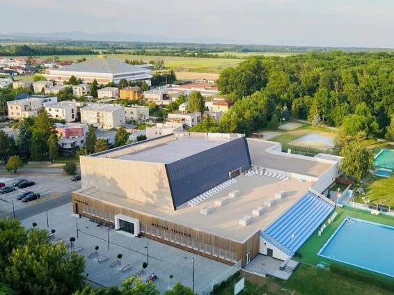 Toto jsou nejkrásnější rodinné domy na Slovensku. Známe finalisty na cenu za architekturu CE ZA AR | Galerie 1/25 | Refresher