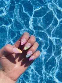 These Nails Are Giving Me All The Summer Vibes!