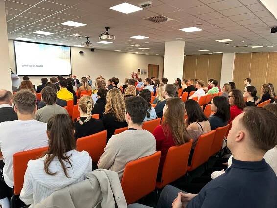 V Praze se uskutečnil workshop NATO k pracovním příležitostem