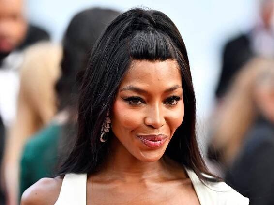 Naomi Campbell shares rare beach photo with her kids; 'My two baby loves'