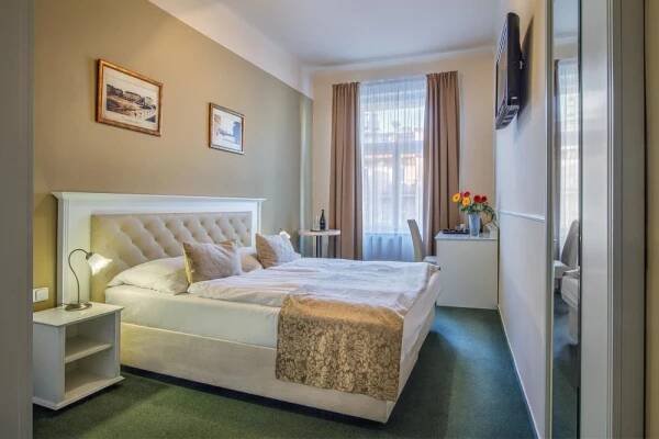Hotel Taurus v Praze | Praha Vinohrady Hotel Taurus