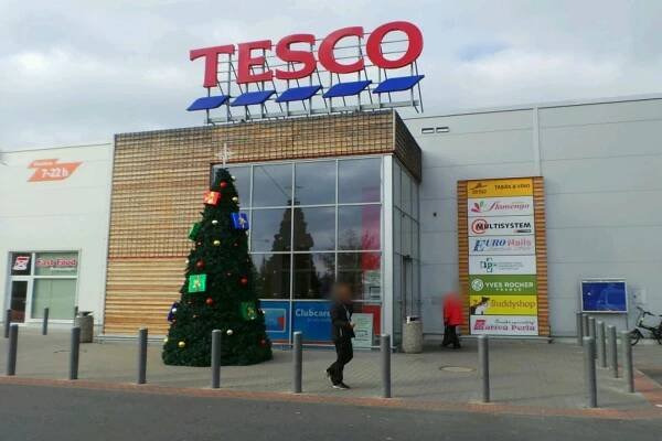 Tesco foto 1