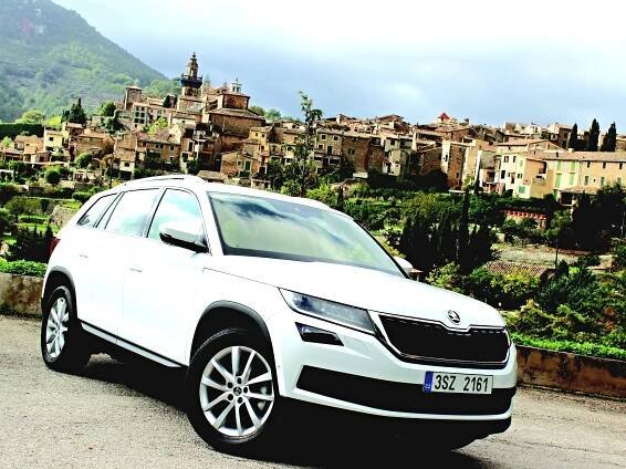 Škoda učí auta chytře parkovat