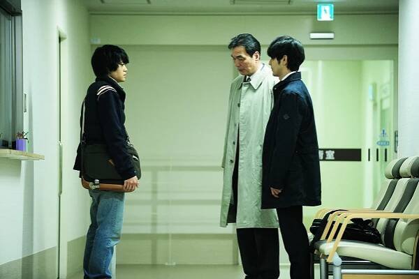 Bokutachi no kazoku - Z filmu - Sósuke Ikemacu, Kjózó Nagacuka, Satoši Cumabuki