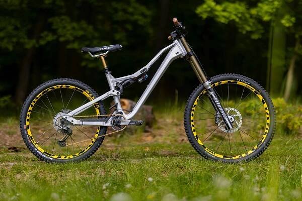 TEST: Rock Machine Whizz - 3 kola v jednom - Testy - Recenze - Bike Technika - MTBS.cz