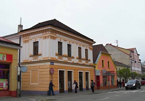 Soubor:Jindřichův Hradec, Klášterská 82.jpg
