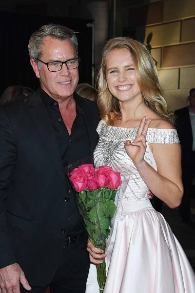 Christie Brinkley Calls Peter Cook Marriage 1 of Her Most Tormented Experiences in Memoir 293