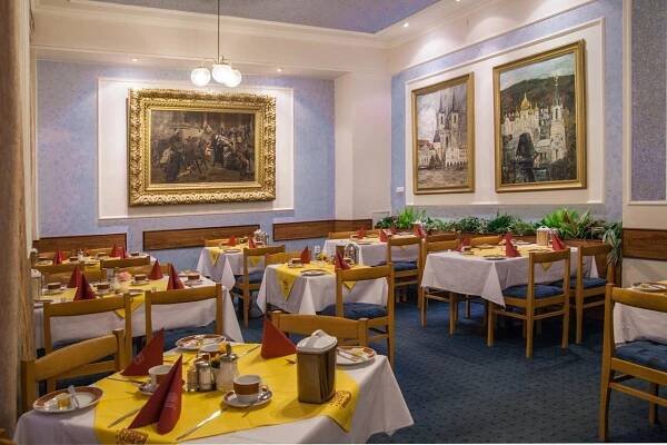 HOTEL SLOVAN | Karlovy Vary 