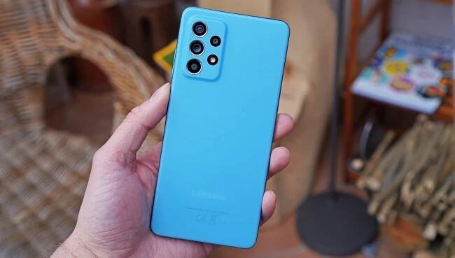 Testujeme Samsung Galaxy A52 5G. Ptejte se, co vás zajímá