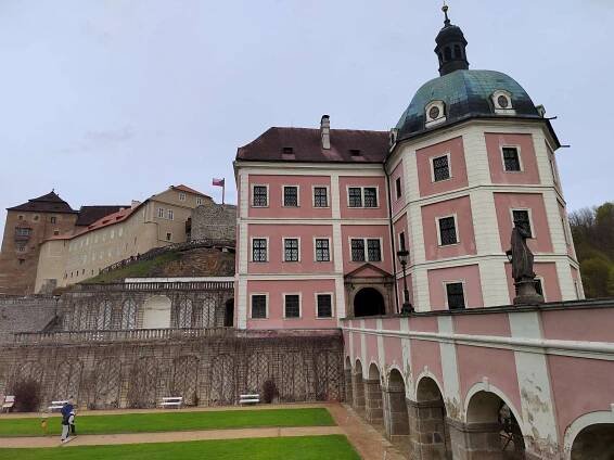 Státní hrad a zámek - Bečov nad Teplou