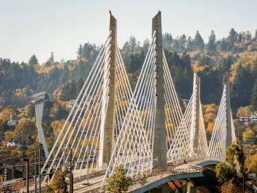 Tilikum Crossing in Portland Won’t Allow Cars