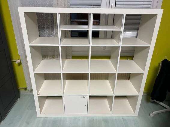 Regál Kallax (IKEA)