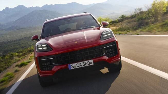 2025 Porsche Cayenne Review: Expert Insights, Pricing, and Trims