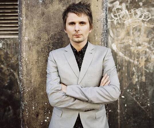 Matt Bellamy Biography - Facts, Childhood, Family Life & Achievements