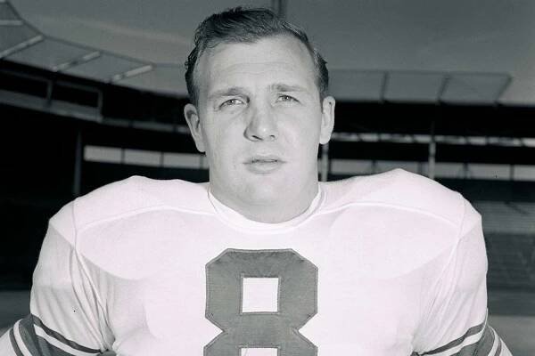 Joe Schmidt, NFL Hall of Famer and Detroit Lions Linebacker, Dies at 92: ‘The Heart of Our Team’