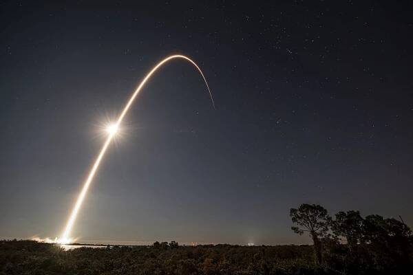 Mise Starlink 4-16 – ElonX