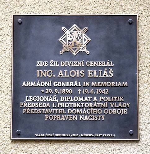 Soubor:Deska Alois Eliáš.jpg