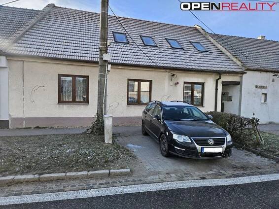 Hlavní, Vojkovice, okres Brno-venkov