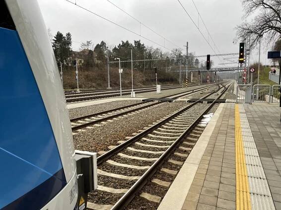 Zastávkou to nekončí, Správa železnic chce pokračovat s elektrizací do Jihlavy - Zdopravy.cz
