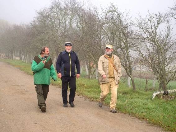 Turisté z Vřesovic potřetí zdolali horu Bradlo. Nejmladší účastník vyhrál auto