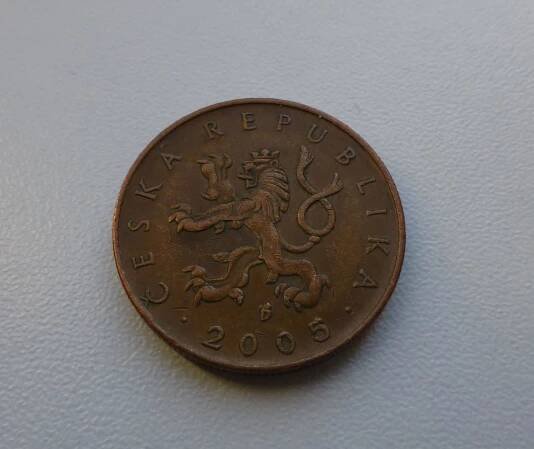 10 Kč 2005 - VELMI VZÁCNÁ MINCE - Čtěte popis!