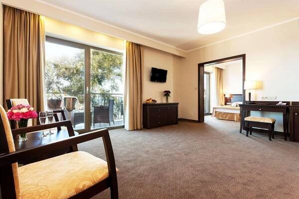 Lambert Medical Hotel 4*
