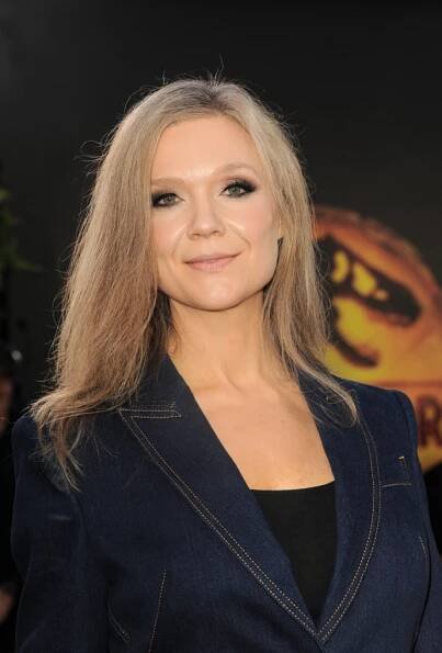 FOTO: Ariana Richards na premiéře snímku Jurský svět: Nadvláda.