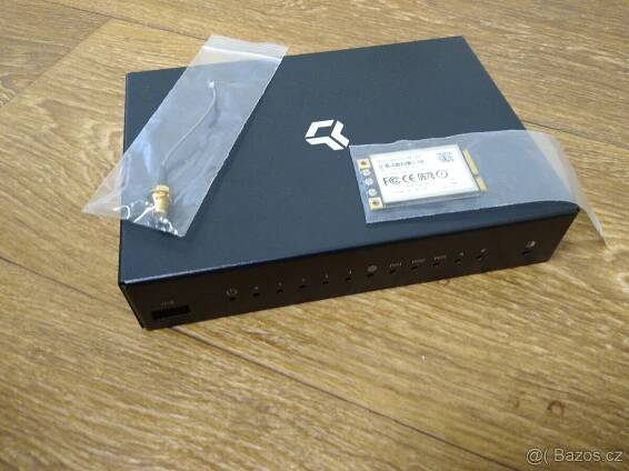 Turris Omnia 5 GHz karata WLE900VX + šasi