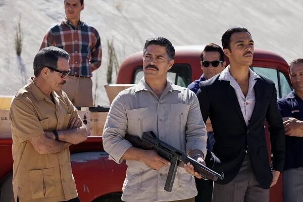Město divů - Ve víru změn - Z filmu - Esai Morales, Shalim Ortiz