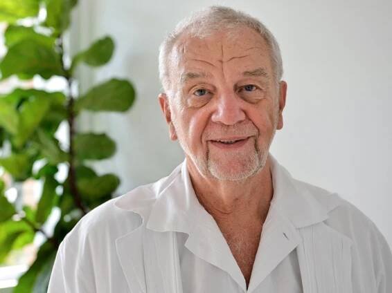 František Koukolík prosloví Výroční Fischerovskou přednášku