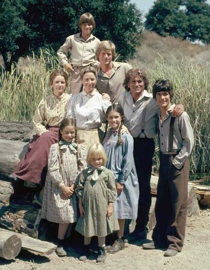 LITTLE HOUSE ON THE PRAIRIE -- Season 8 --Pictured: (top, l-r) Jason Bateman as James Cooper Ingalls, Dean Butler as Almanzo James Wilder, (center, l-r) Melissa Gilbert as Laura Elizabeth Ingalls Wilder, Karen Grassle as Caroline Quiner Holbrook Ingalls, Michael Landon as Charles Philip Ingalls, Matthew Laborteaux as Albert Quinn Ingalls (front, l-r) Missy Francis as Cassandra Cooper Ingalls, Wendi Turnbaugh as Grace Ingalls, Sidney Greenbush as Carrie Ingalls 