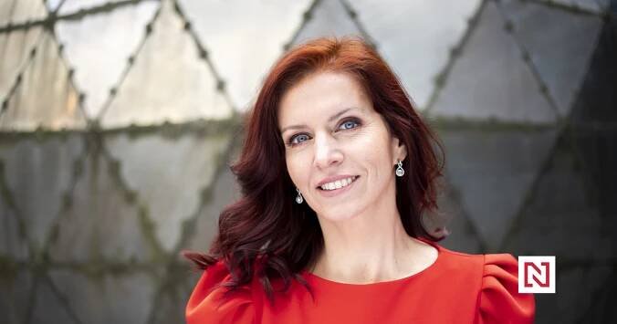 Nora Fridrichová: Xaver je držák mikrofonu, otázkami leští image politiků. Redaktorům rozhlasu se to nelíbí