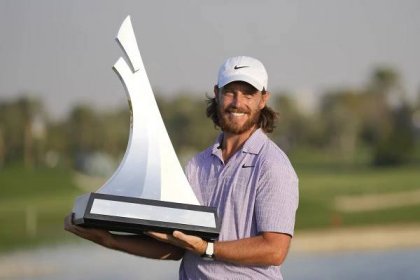 Fleetwood po přetahované s McIlroyem vyhrál golfové Dubai Invitational