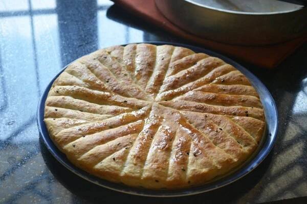 A – Ambasha – Ethiopian Flat Bread Recipe – A-Z Flat Breads Around The World | Recipe | Ethiopian food, Food, Recipes