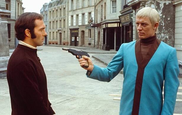 UFO - Exposed - Z filmu - Michael Billington, Ed Bishop