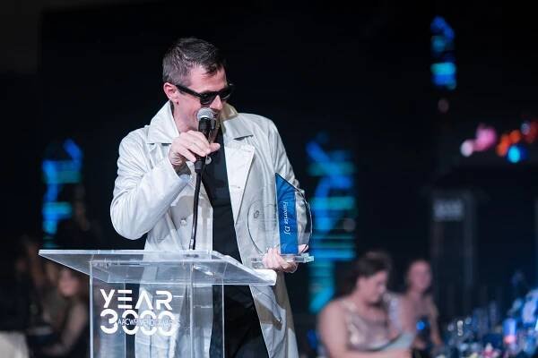 DQ Wins “Favorite DJ” at AACWP Vendi Awards