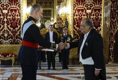 Letters of Credence are documents which accredit a foreign ambassador as a representative and highest diplomatic authority of another country in Spain (pictured: King Felipe with El Salvador's ambassador Joaquin Alexander Maza Martelli)