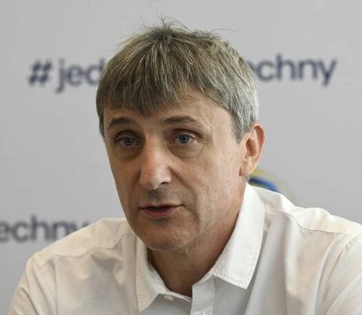 Petr Marek na tiskové konferenci svazu k mistrovství světa v Glasgow, 20. července 2023, Praha