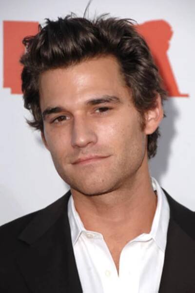 Johnny Whitworth at an event for 3:10 vlak do Yumy (2007)