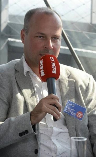 Lídři z Ostravska o ghettech: Romům platíme uklízečky, oni shánějí hypotéky